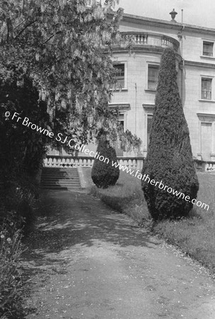 EMO COURT   BAY WINDOW  WITH YEW TREES